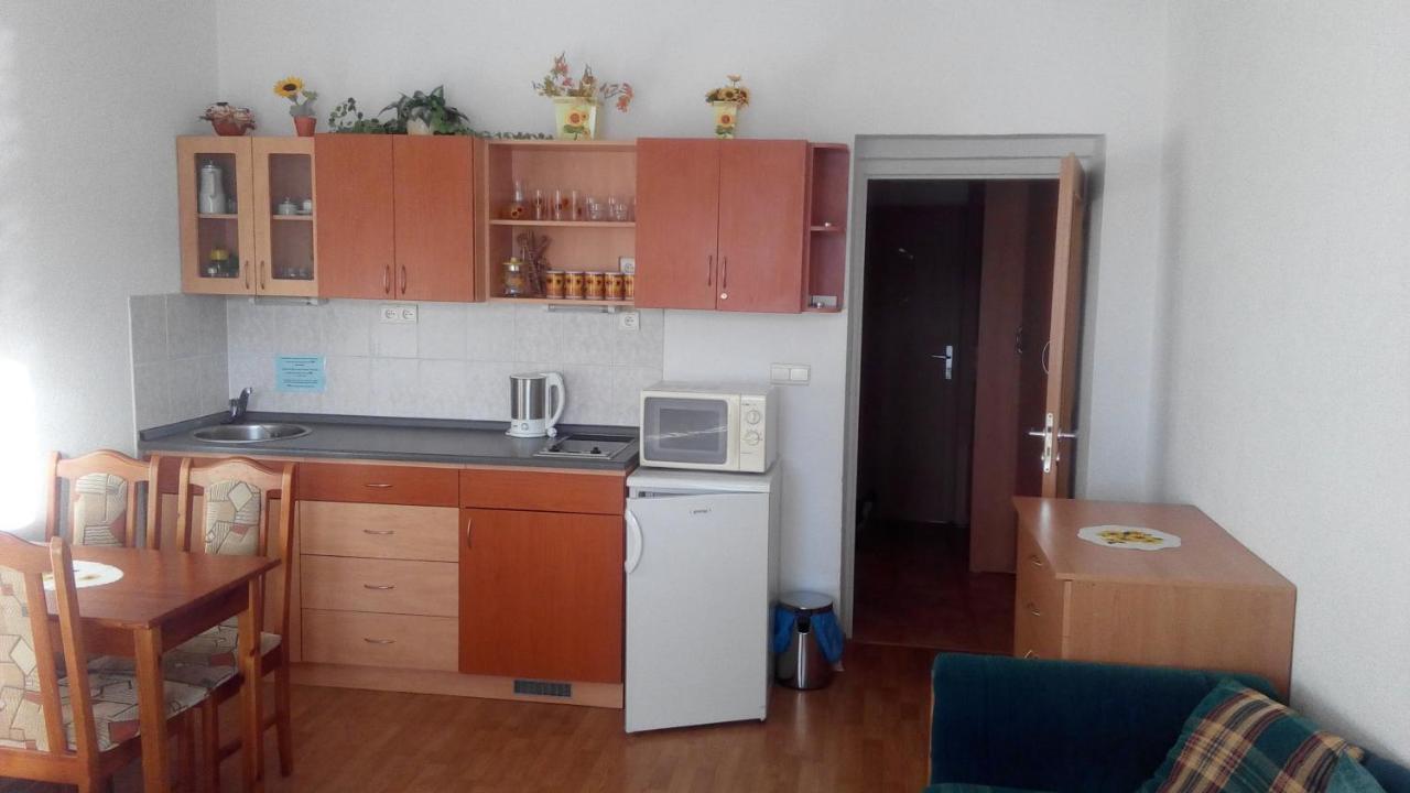 Almet, Apartmanove Studio 205 Доновалы Номер фото